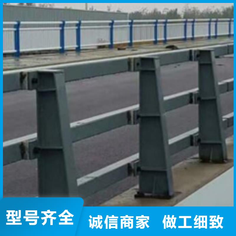 供应桥梁防撞护栏的厂家超产品在细节